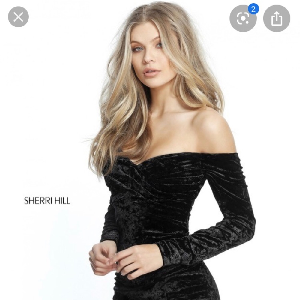 Black velvet mini dress Perfect for NYE!